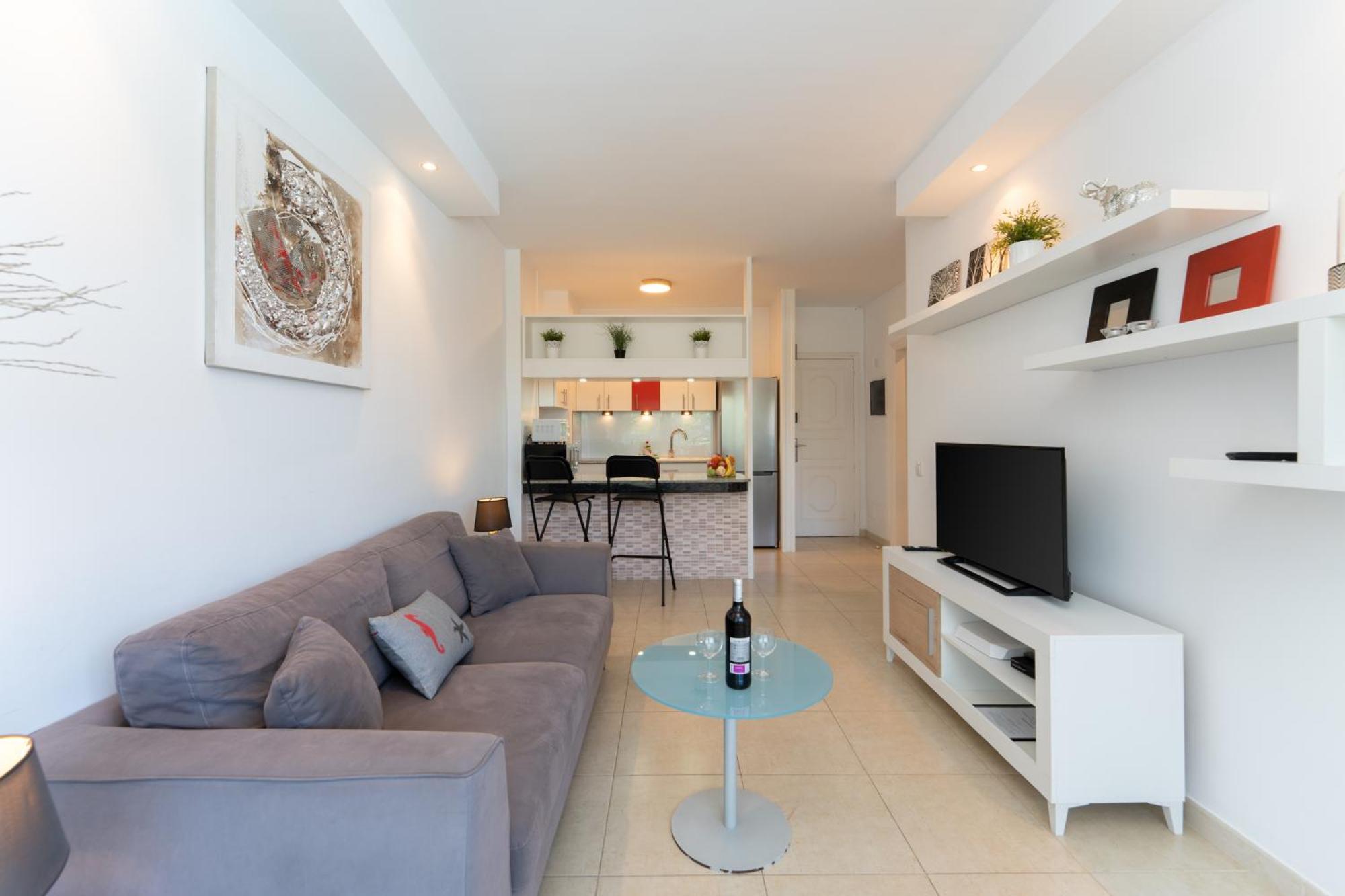 Garden View Apartment Iguazu 3 Near Yumbo 플라야 델 잉글스 외부 사진